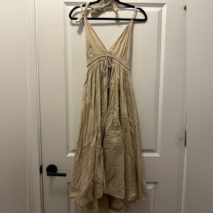 maxi dress with halter neck Petal and Pup Women's Betsy Halterneck Maxi Dress main image 0